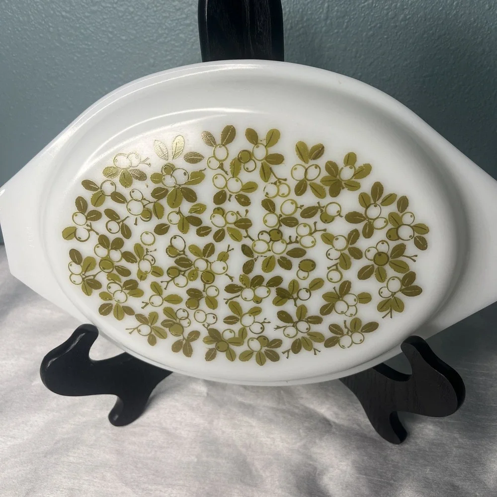 Vintage Pyrex 945-C Replacement Casserole‎ Lid 1960's Verde Green Olive 13